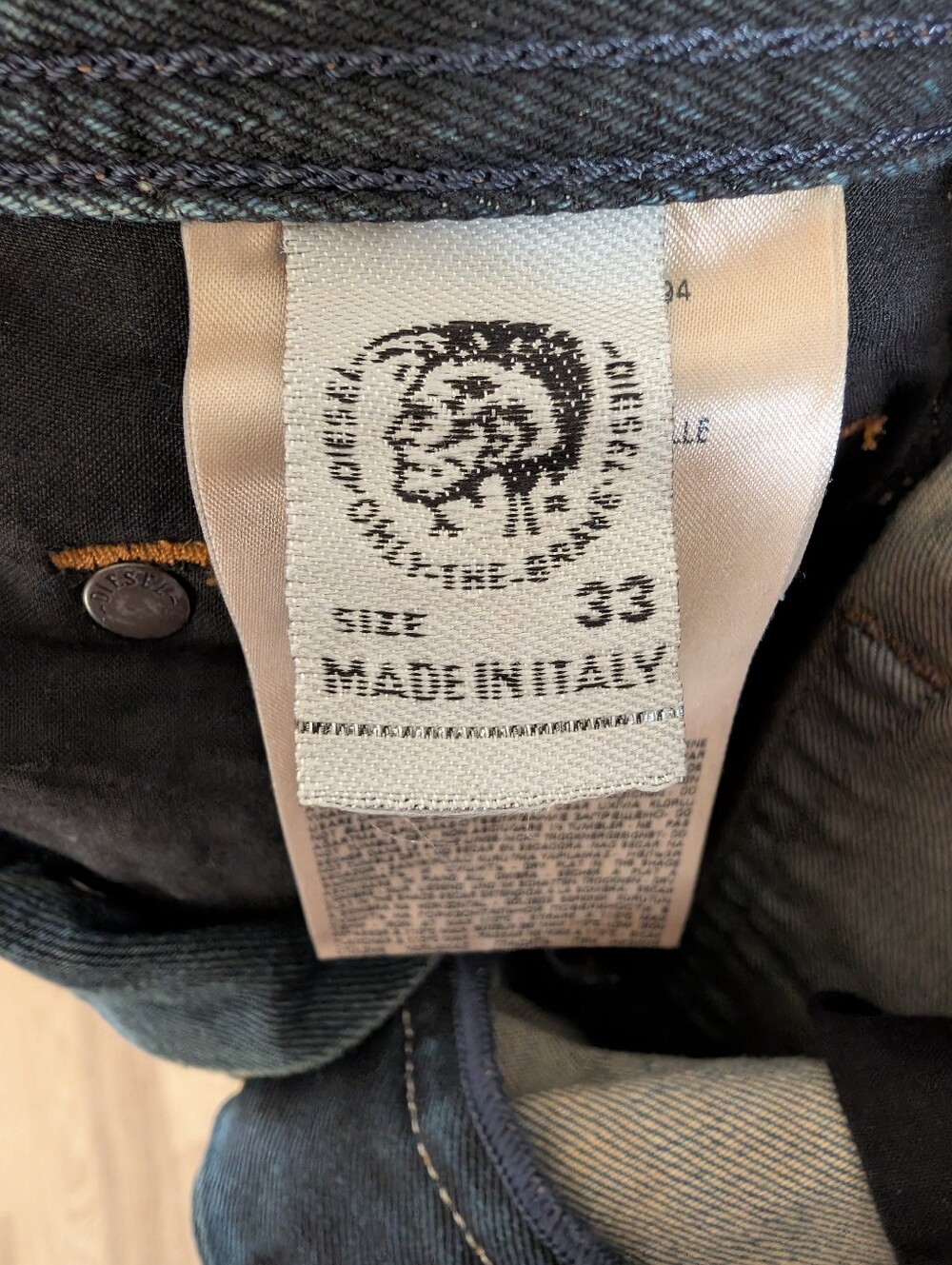 'Diesel' Distressed Jeans Larkee-Beex SP (Regular-Tapered) Waist 33 / Length 32 - Picture 9 of 16